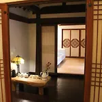 Bukchon Hanok